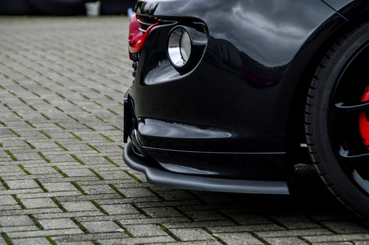Frontspoilerlippe für Opel Adam S und OPC-Line ab 2015, Ingo Noak Tuning, zeigt die aerodynamische Fahrzeugfront.