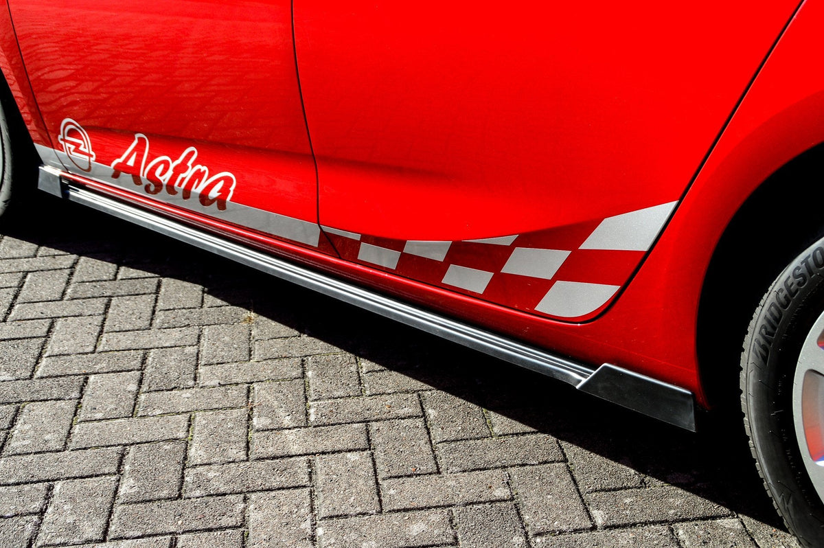 Seitenschweller mit Wing vorne und hinten für Opel Astra K