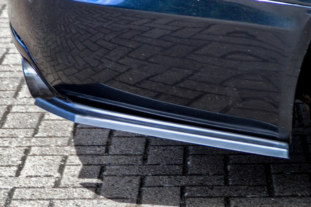 Seitenteile für Heckansatz bei Audi A6 4F, Bj. 2004-2008, von Ingo Noak Tuning, sichtbare Heckpartien und Karosseriedetails