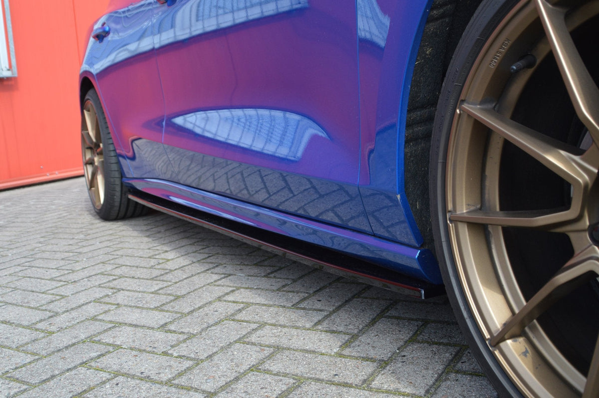CUP3 Seitenschweller für Ford Focus DEH ST-Line Bj. 2018