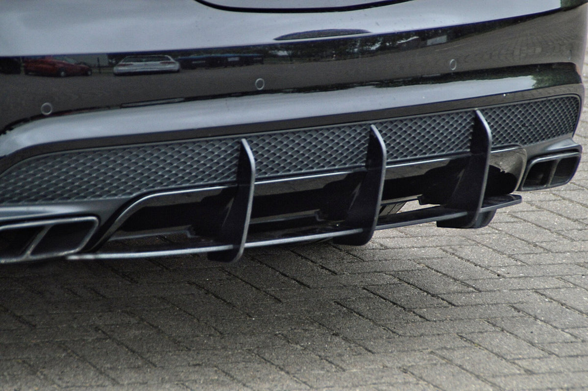 Heckansatz für Mercedes A45 AMG Vorfacelift, ab 2012-2015, in schwarzer Tuning-Optik, von Ingo Noak Tuning.