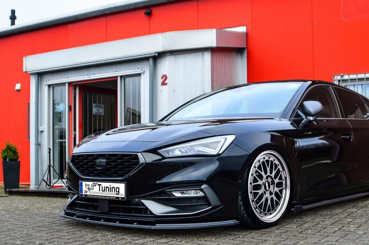 Vorderlippe für Seat Leon KL +ST, Ingo Noak Tuning, aerodynamischer Frontspoiler aus Kunststoff, sichtbar an der Fahrzeugfront
