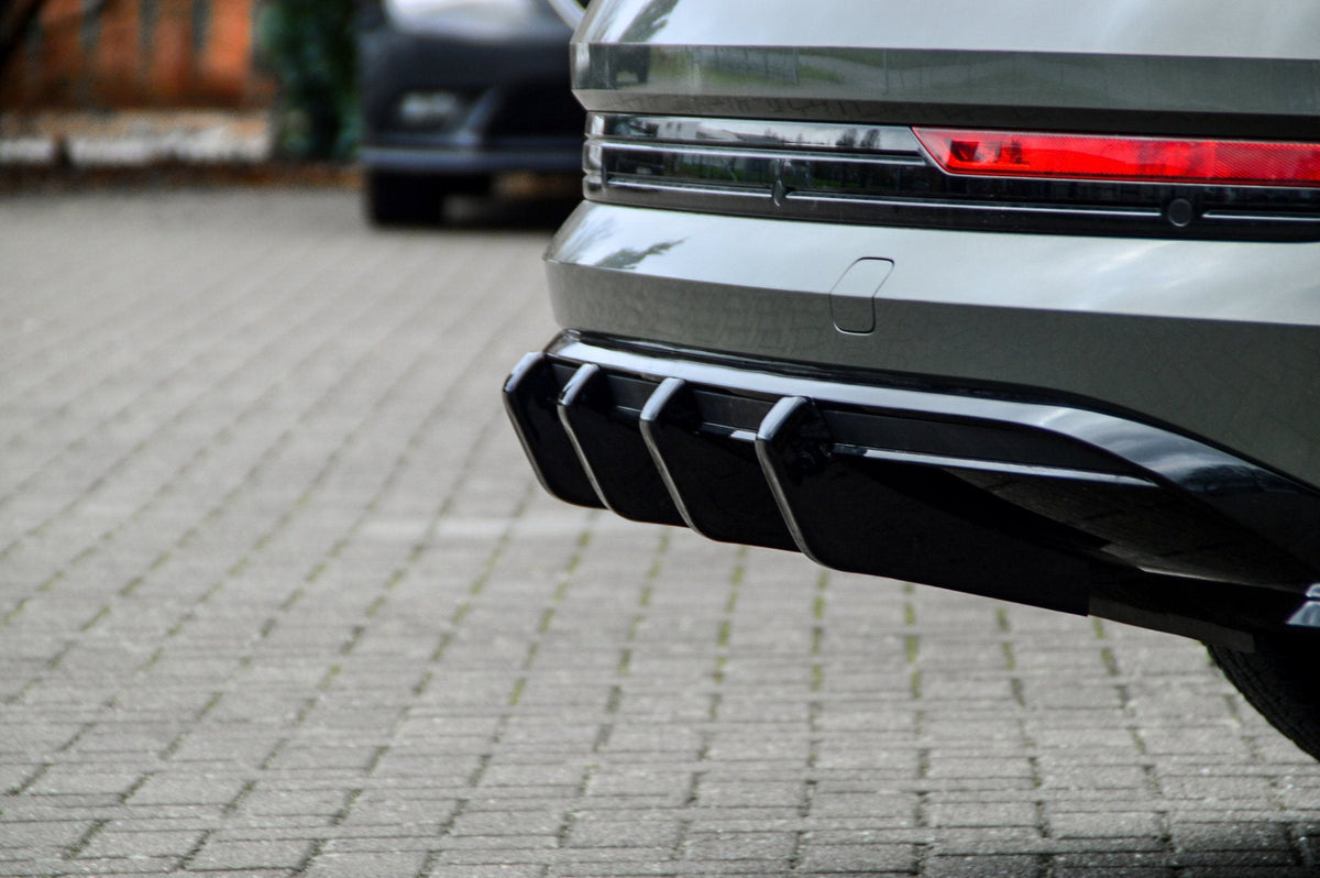 4.tlg. Heckansatz Aufsatz für Audi E-Tron Quattro S-Line
