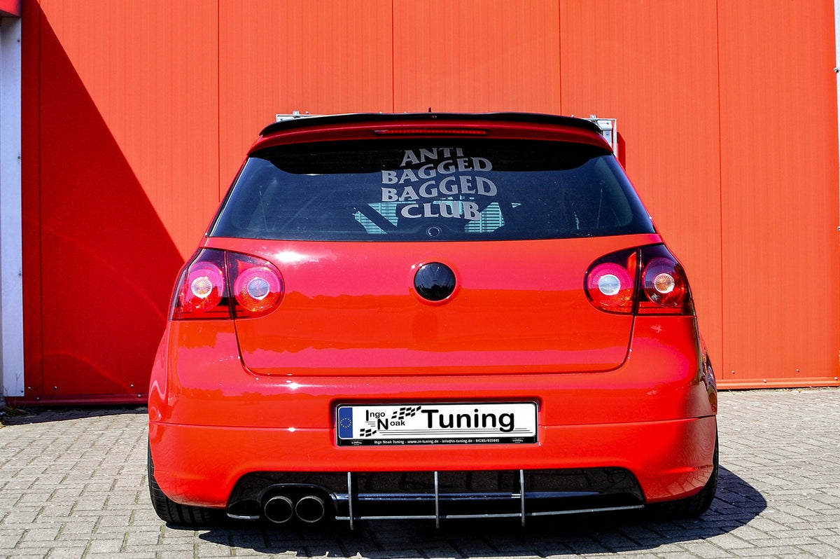 Gefräster Heckansatz mit Finnen für VW Golf 5 GTi Edition 30, Ingo Noak Tuning, zeigt das aerodynamische Karosserie-Upgrade.