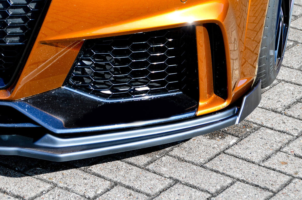 Frontspoiler Cuplippe mit Wing aus ABS für Audi TTRS 8S, passend für Ingo Noak Tuning, zeigt den Spoilerschwert-Frontspoiler