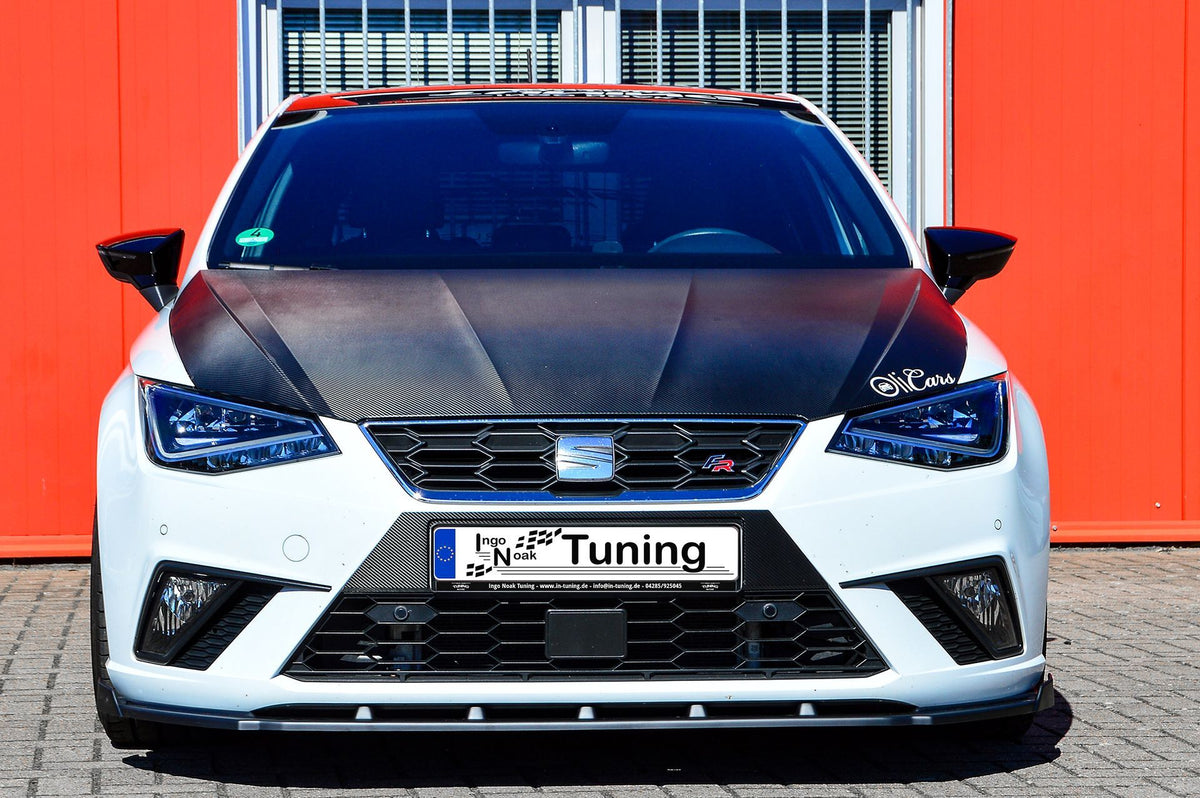 Frontspoiler Cuplippe mit Wings für Seat Ibiza 6F KJ Vorfacelift, Ingo Noak Tuning, zeigt den spoiler und Wing-Design.