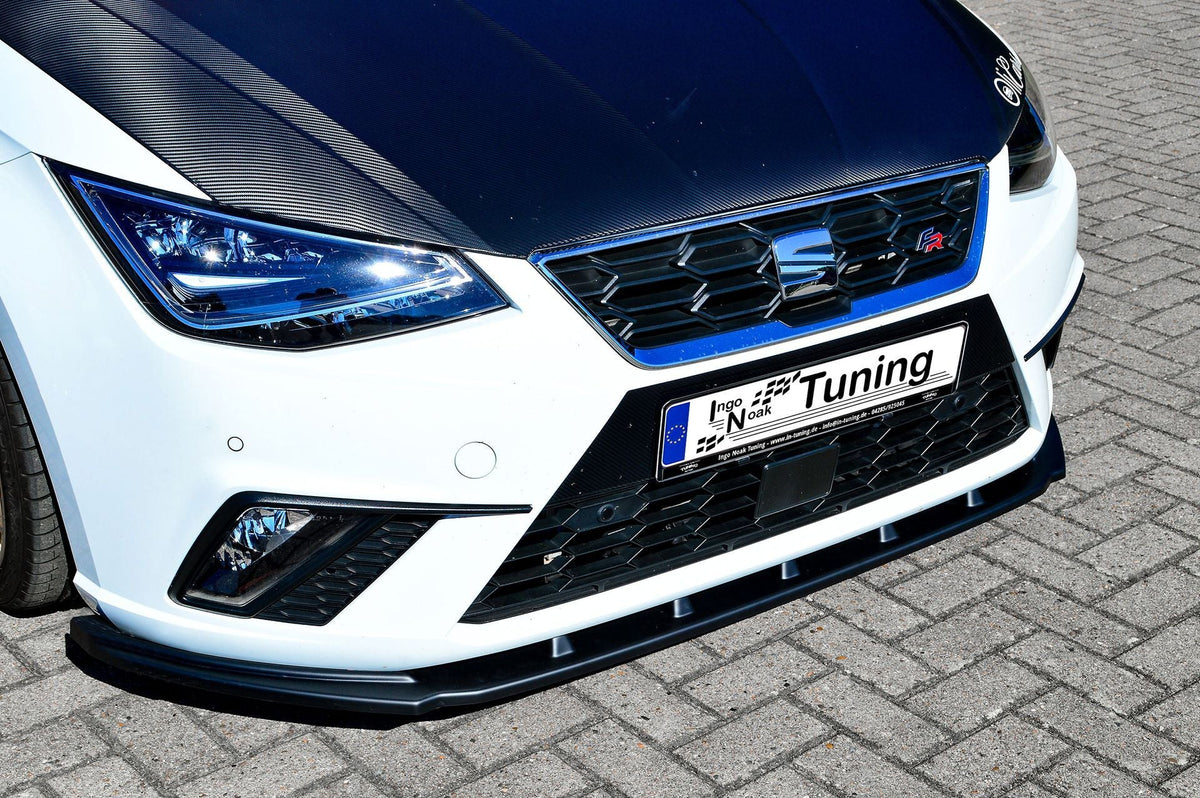 Vorderer Spoiler für Seat Ibiza 6F KJ Vorfacelift, Ingo Noak Tuning, aus Kunststoff, zeigt das Design des Frontspoilers.