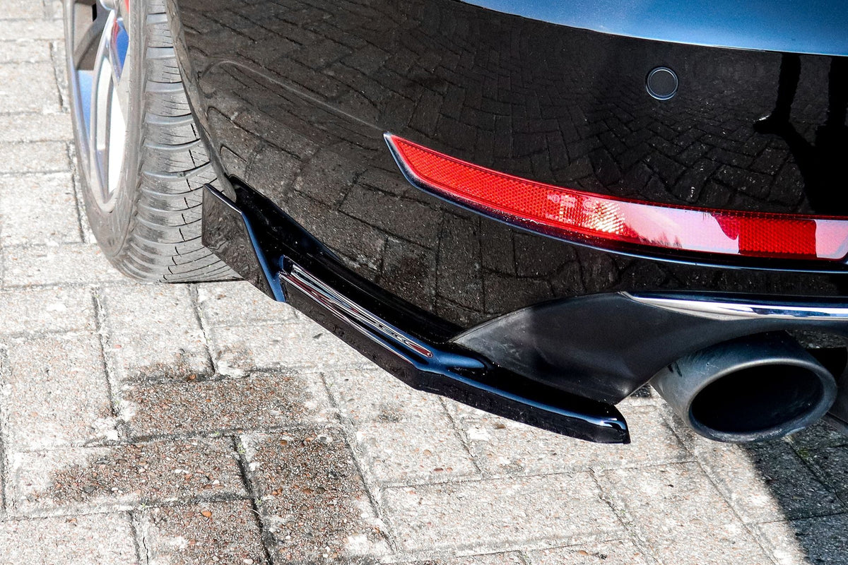 Seitenteile für Heckansatz am Audi A4 B9 (2015-2019) von Ingo Noak Tuning, sichtbare Seitenteile am Fahrzeugheck